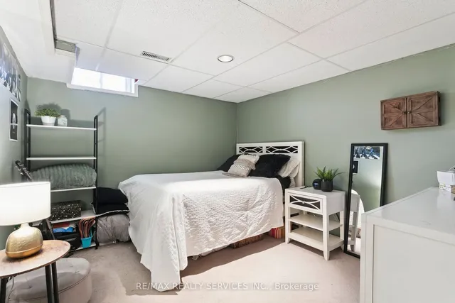 Additional image 31 of 20 Chipstead Ave