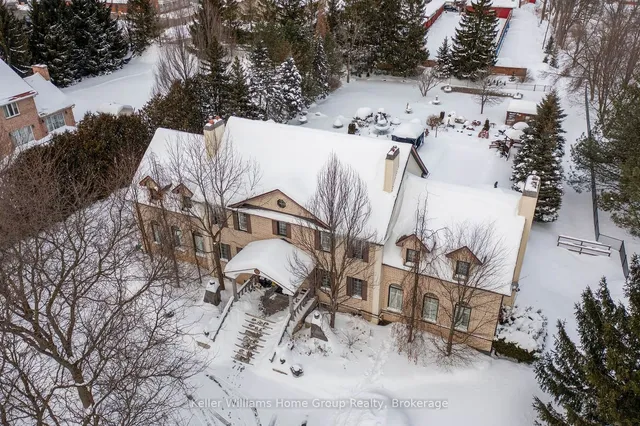 Additional image 39 of 71 Mae Crt