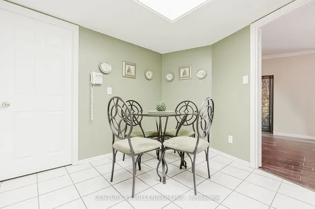 Additional image 16 of 1230 Marlborough Crt Unit 210