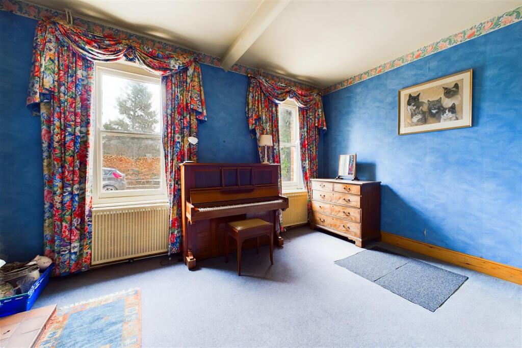 Additional image 16 of DETACHED | UPDATING | BADGWORTH