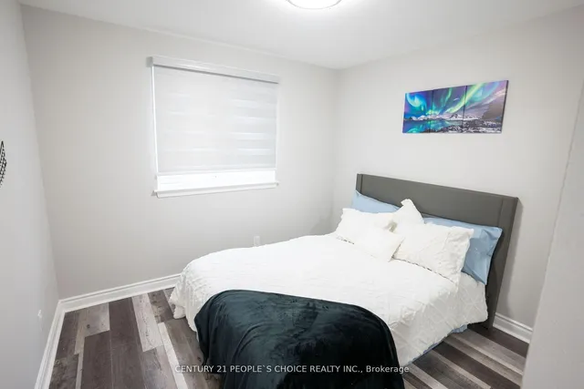 Additional image 21 of 5 Ladore Dr