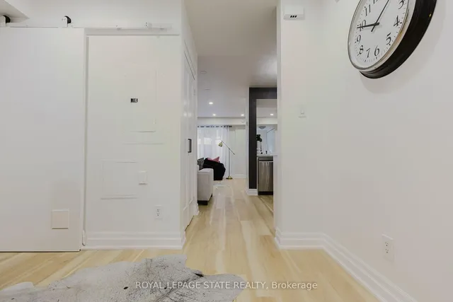 Additional image 17 of 16 Laidlaw St Unit 909