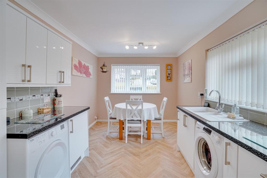 Additional image 7 of Leaders Way, Newmarket