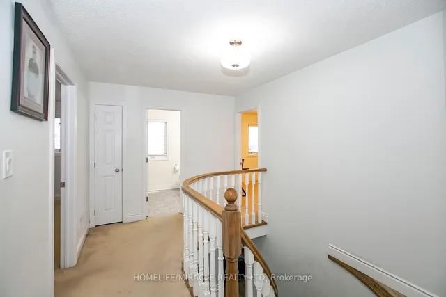 Additional image 20 of 25 Oaklea Blvd