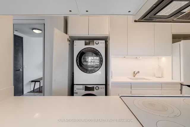 Additional image 22 of 50 Lombard St Unit 2705