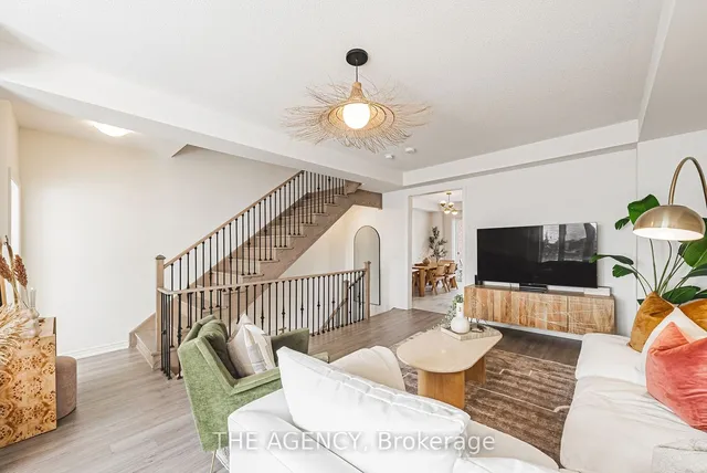 Additional image 10 of 525 Dundas St