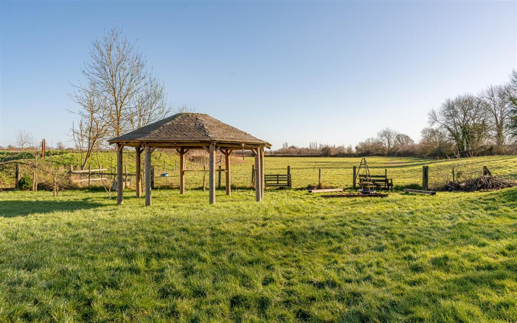 Additional image 35 of Canal Bridge, Semington