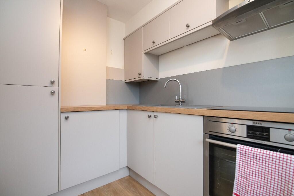 Additional image 7 of New Road, Bromsgrove, Worcestershire, B60