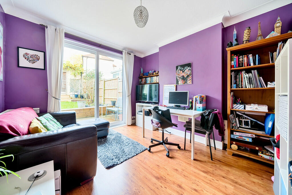 Additional image 17 of Warren Avenue, Bromley