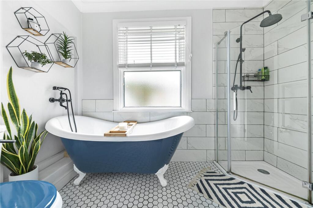 Additional image 9 of Howard Road, Bromley, BR1