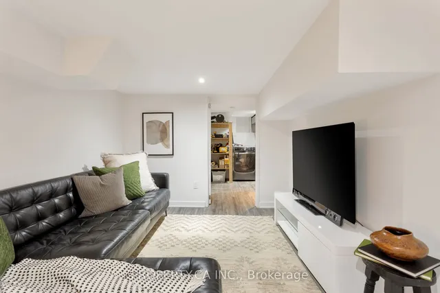 Additional image 29 of 8 Humbert St