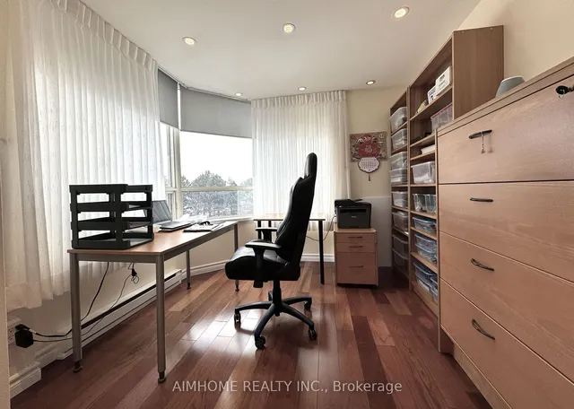 Additional image 20 of 175 Bamburgh Circ Unit 404