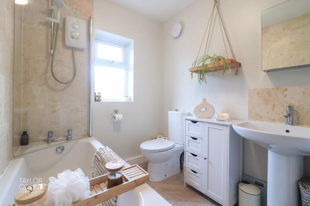 Additional image 17 of Tamworth Road, Dosthill