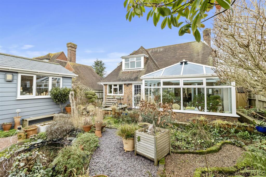 Additional image 50 of Coopers Hill, Eastbourne