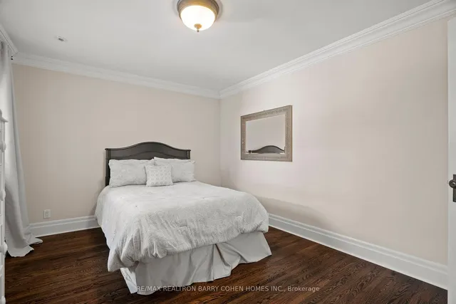 Additional image 23 of 72 Teddington Park Ave