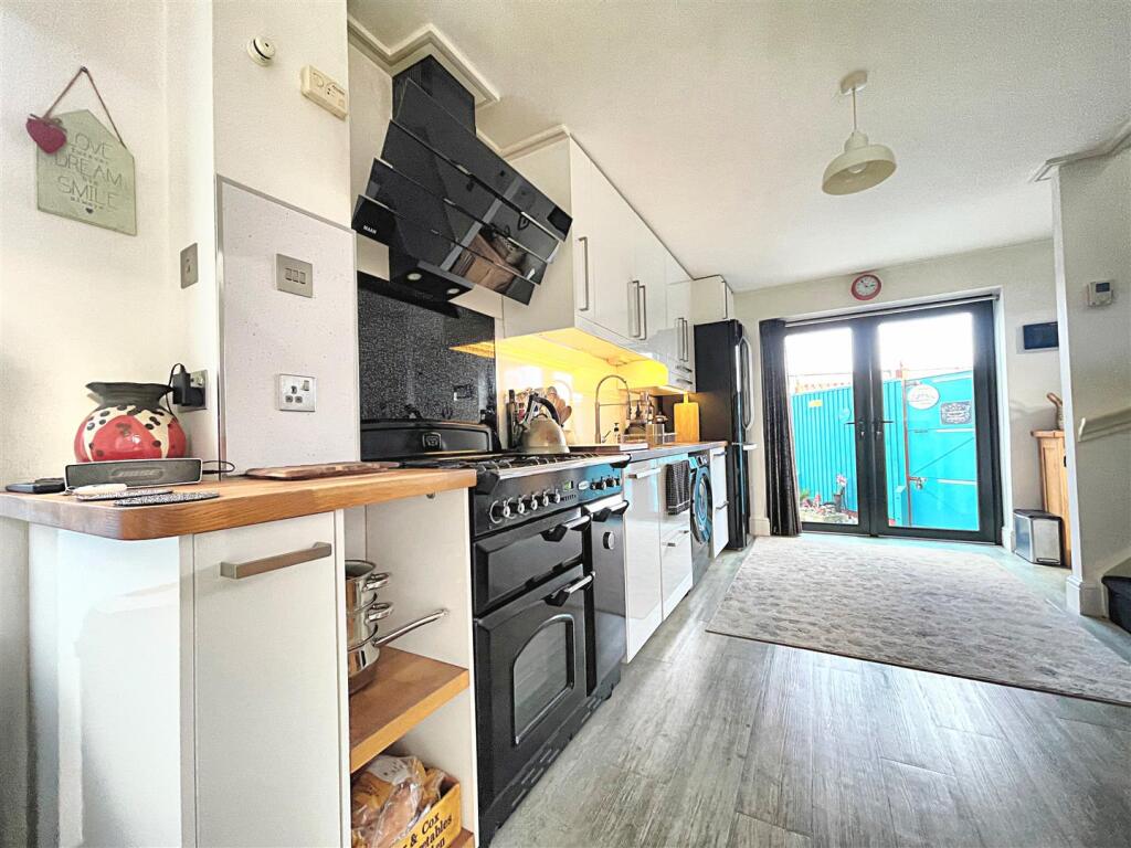 Additional image 5 of Appletree Court, Worle, Weston super Mare