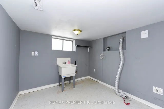 Additional image 27 of 165 Lambton Ave