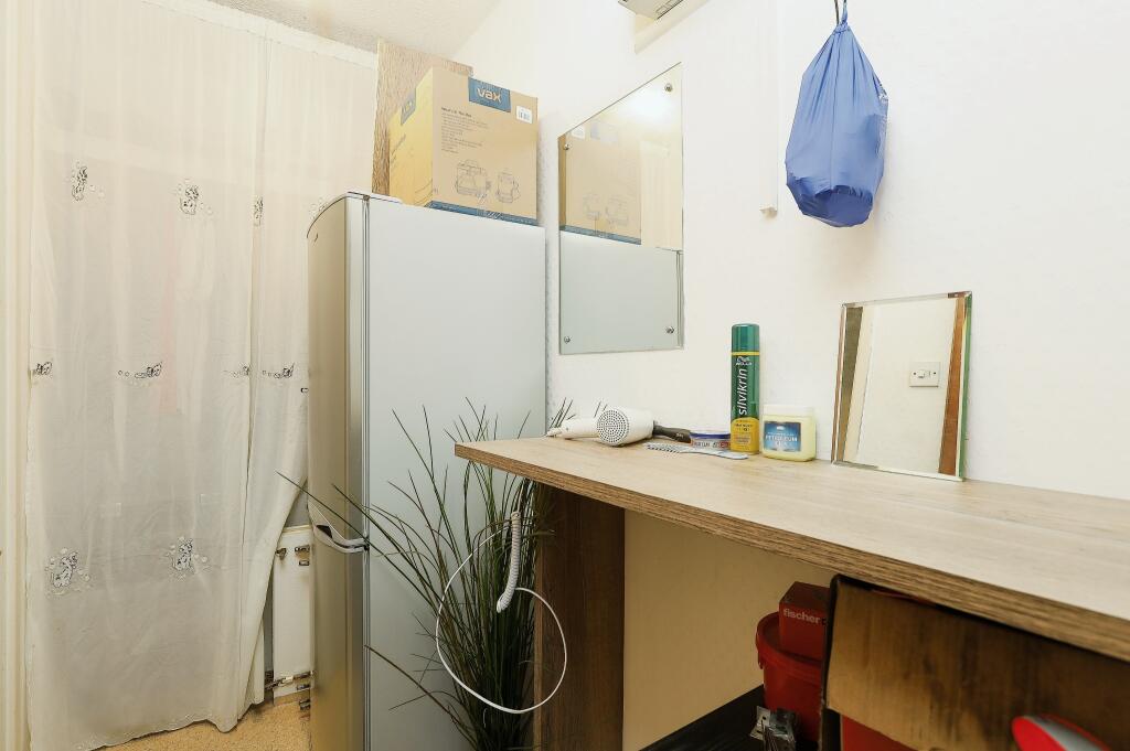 Additional image 7 of Newhall Farm Close, Sutton Coldfield, West Midlands, B76