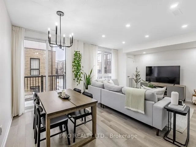 Additional image 17 of 1206 Main St Unit 211