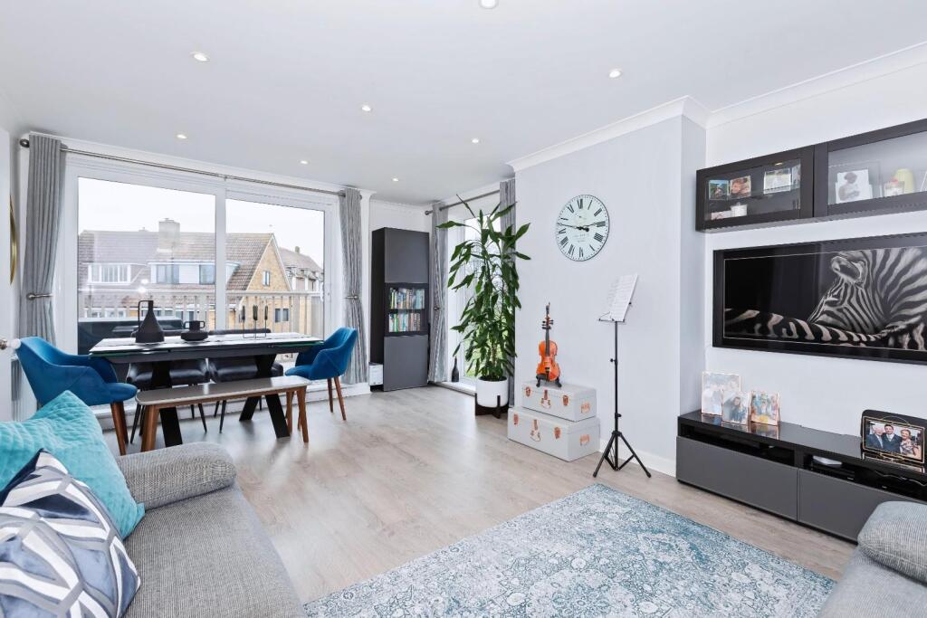 Additional image 10 of Ormonde Way, Shoreham-By-Sea