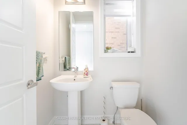 Additional image 13 of 158 Yates Dr