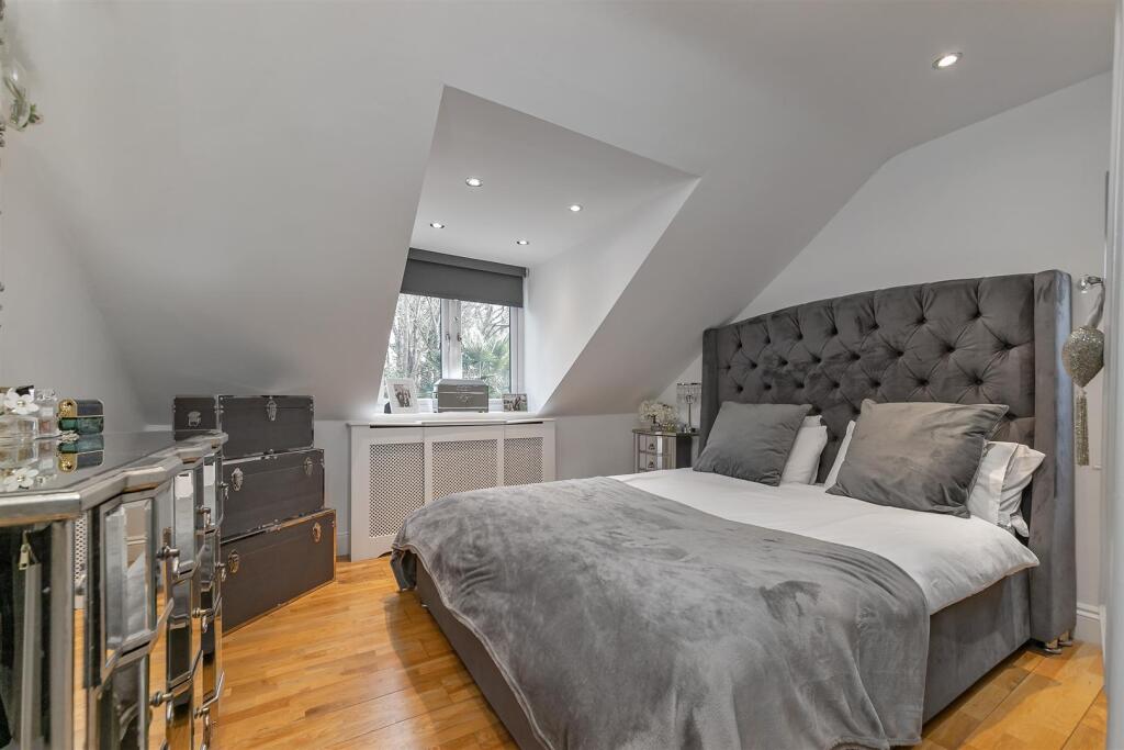 Additional image 11 of Newlyn Close, Bricket Wood