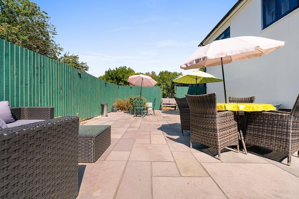 Additional image 23 of Rhoose