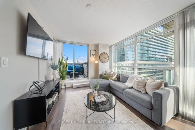 Additional image 8 of 68 Abell St Unit #935