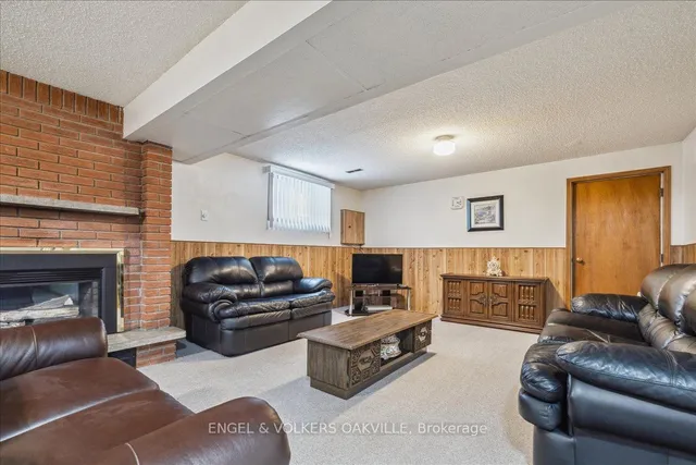 Additional image 24 of 1222 Larny Crt