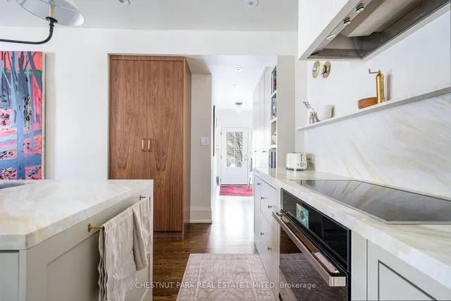 Additional image 16 of 105 Lascelles Blvd