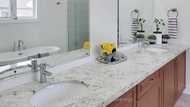 Additional image 27 of 74 Merlin St