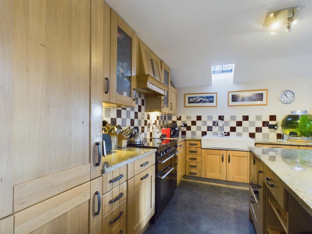 Additional image 18 of Dyce, Cothal, AB21