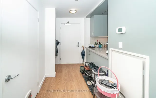 Additional image 3 of 38 Niagara St Unit PH03