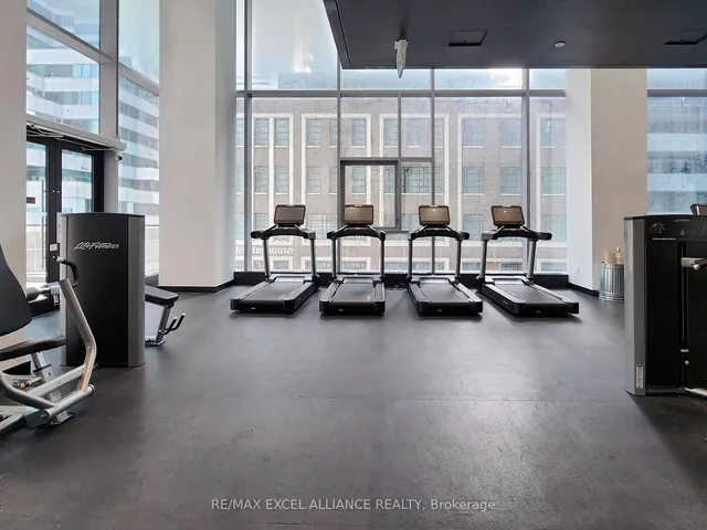 Additional image 20 of 357 King St Unit 204