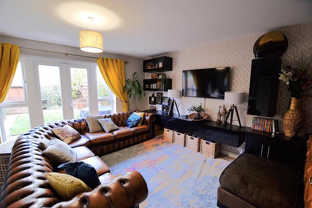 Additional image 6 of Appletree Way, Welwyn Garden City
