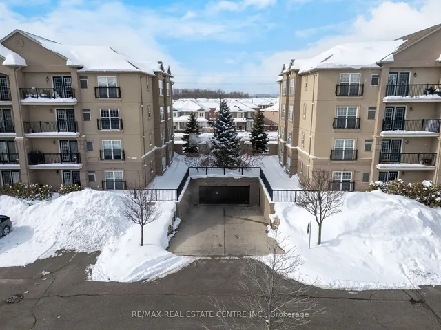 Additional image 28 of 1360 Main St Unit 304