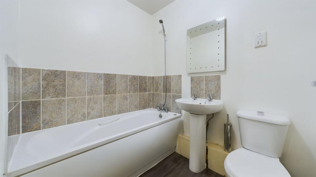 Additional image 4 of Collinfield Rise, Bradford, BD6