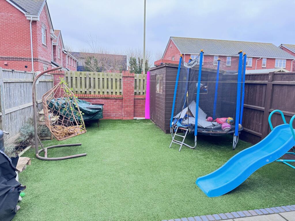 Additional image 15 of Gore Road