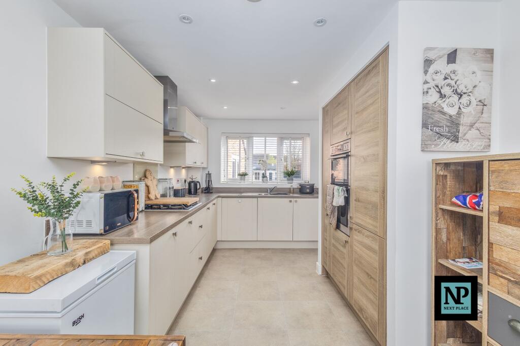 Additional image 4 of Clover Close, Tamworth, B79