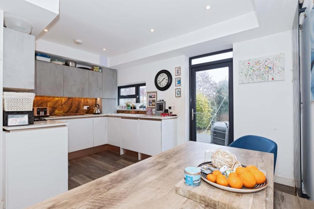 Additional image 19 of Cecil Road, Lancing