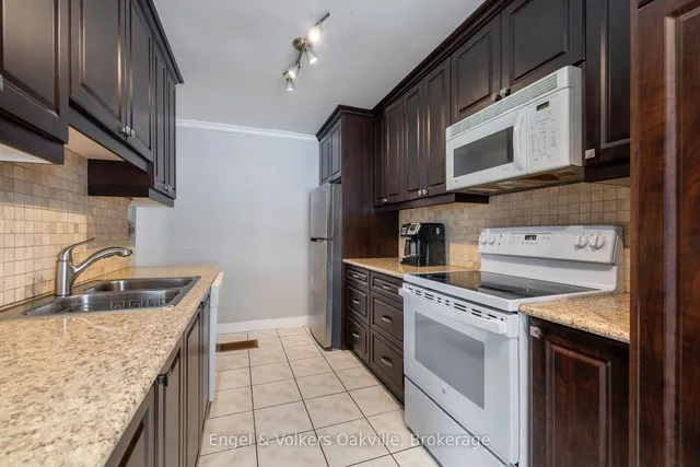 Additional image 14 of 1 Geraldine Crt