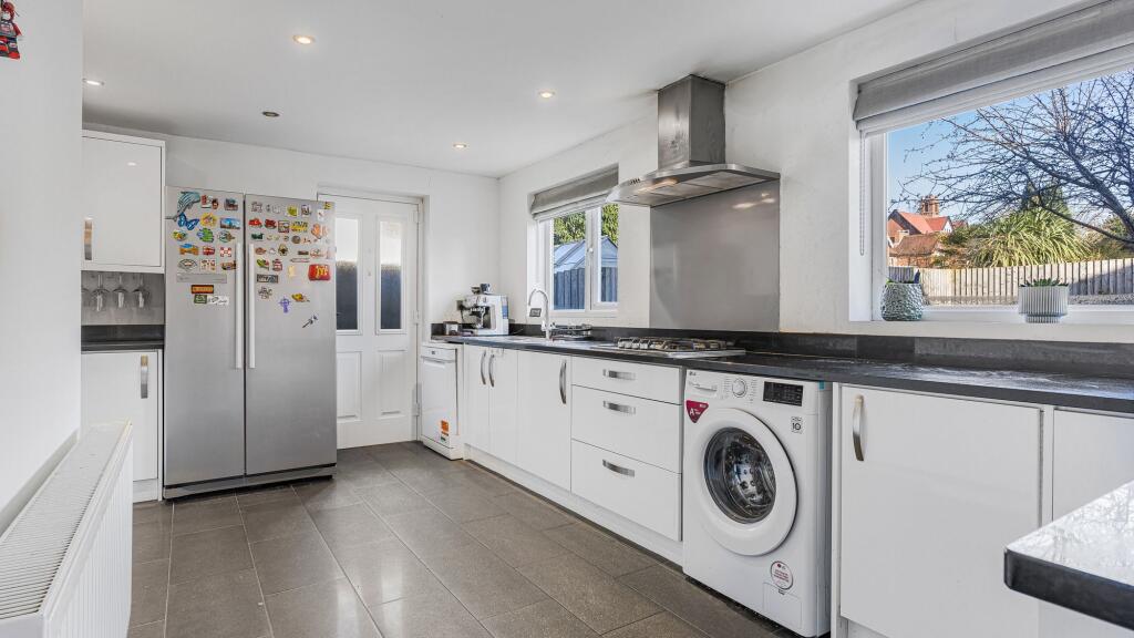 Additional image 11 of Jordan Close, Four Oaks, B75 6TU