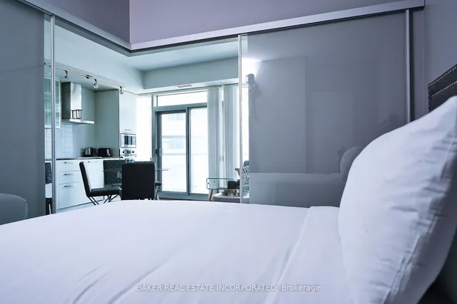 Additional image 38 of 12 York St Unit 1511