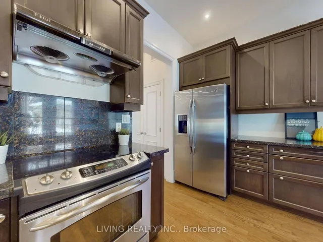 Additional image 29 of 47 York Mills Rd Unit 215