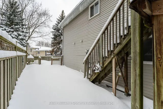 Additional image 21 of 1555 Newlands Cres