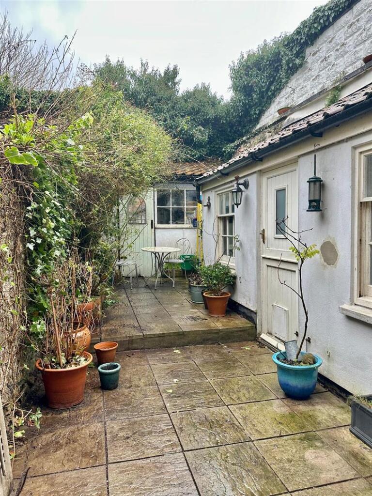 Additional image 40 of The Square, Axbridge