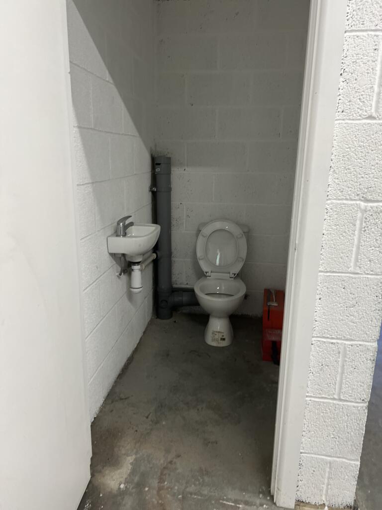 Additional image 4 of Bennetts Field Trading Estate, Hopkins Court, Wincanton, BA9 9DT