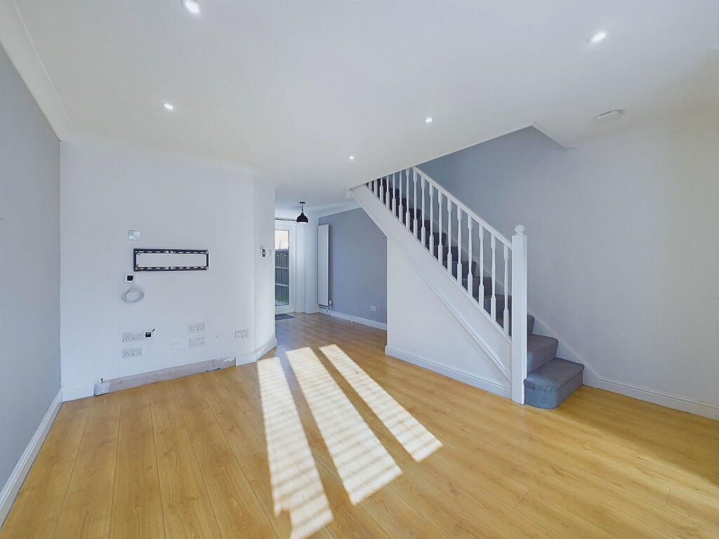 Additional image 16 of Essenhigh Drive, Worthing, BN13 3SW