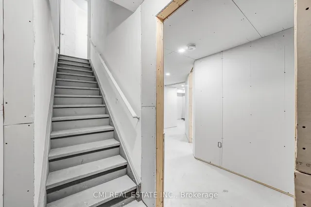 Additional image 34 of 3 Milt Schmidt St