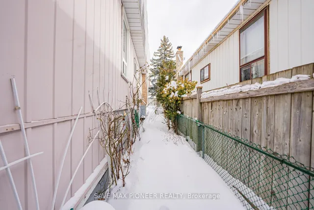 Additional image 24 of 122 Centre St